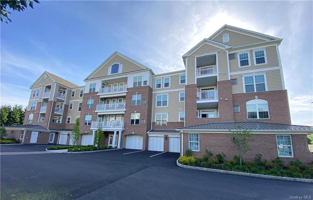640 Regency Drive - Photo 1