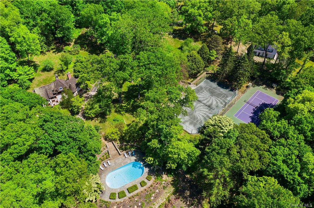 165 Croton Lake Road - Photo 1