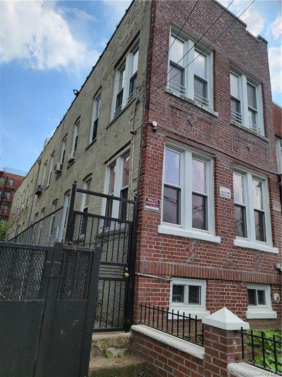 2220 Lyon Avenue - Photo 1