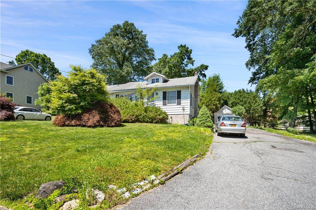 4 Bridge Lane - Photo 1