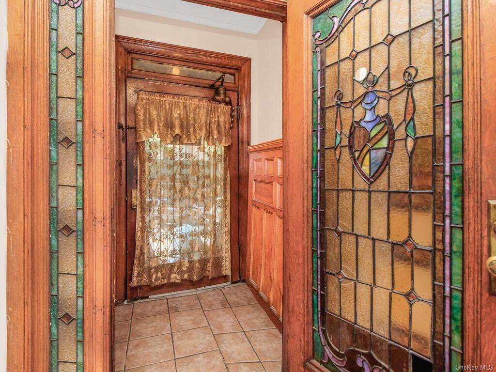 714 Coster Street - Photo 1