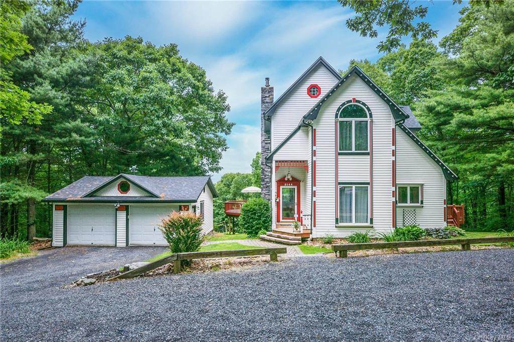 2144 Greenville Turnpike - Photo 1