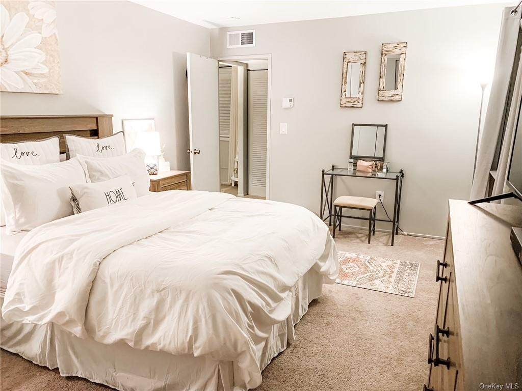 59 Sterling Street - Photo 1