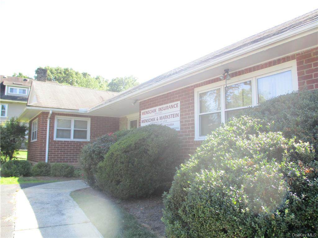 574 Route 303 - Photo 1