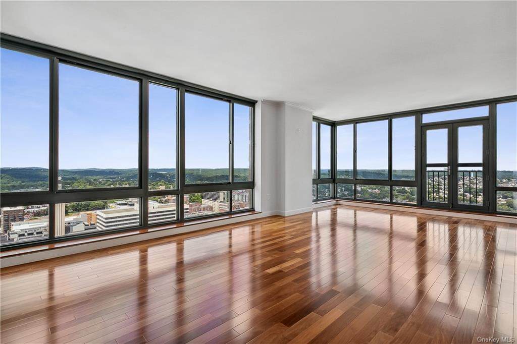 10 City Place - Photo 1