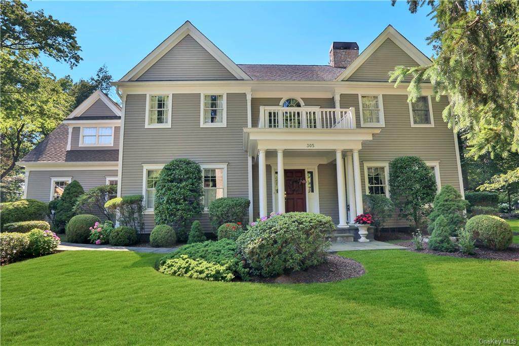 305 West Street - Photo 1