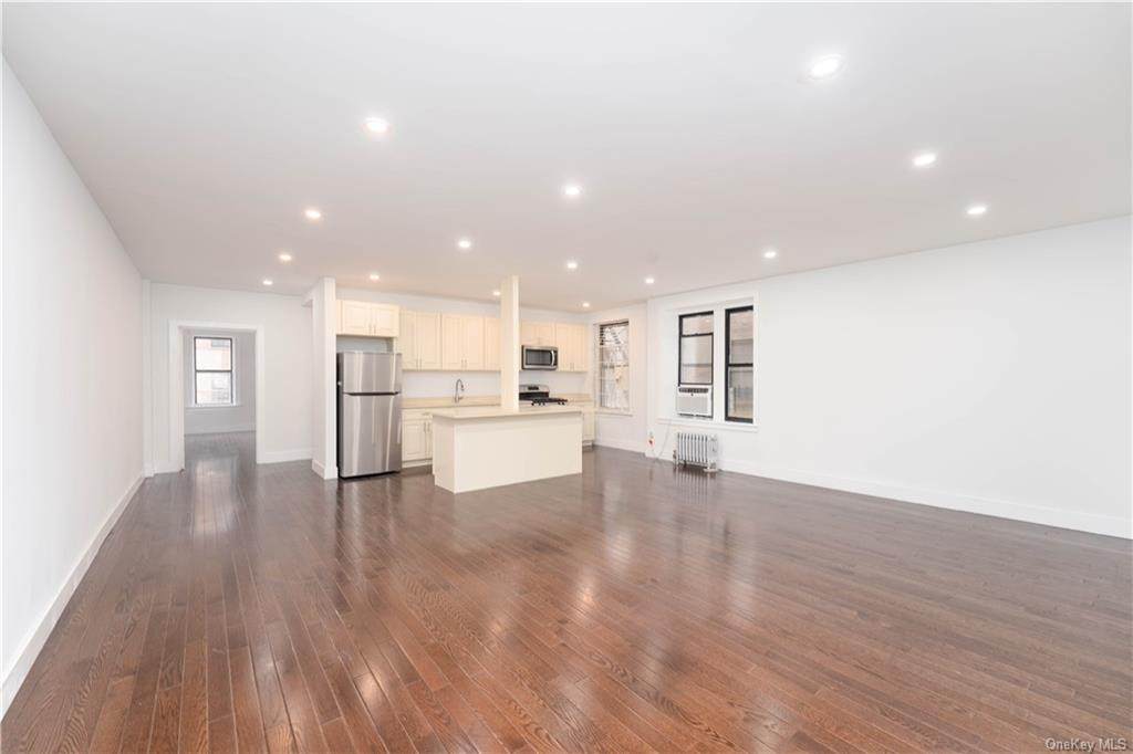 2199 Holland Avenue - Photo 1