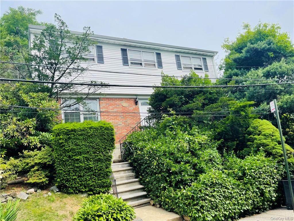 2707 Netherland Avenue - Photo 1
