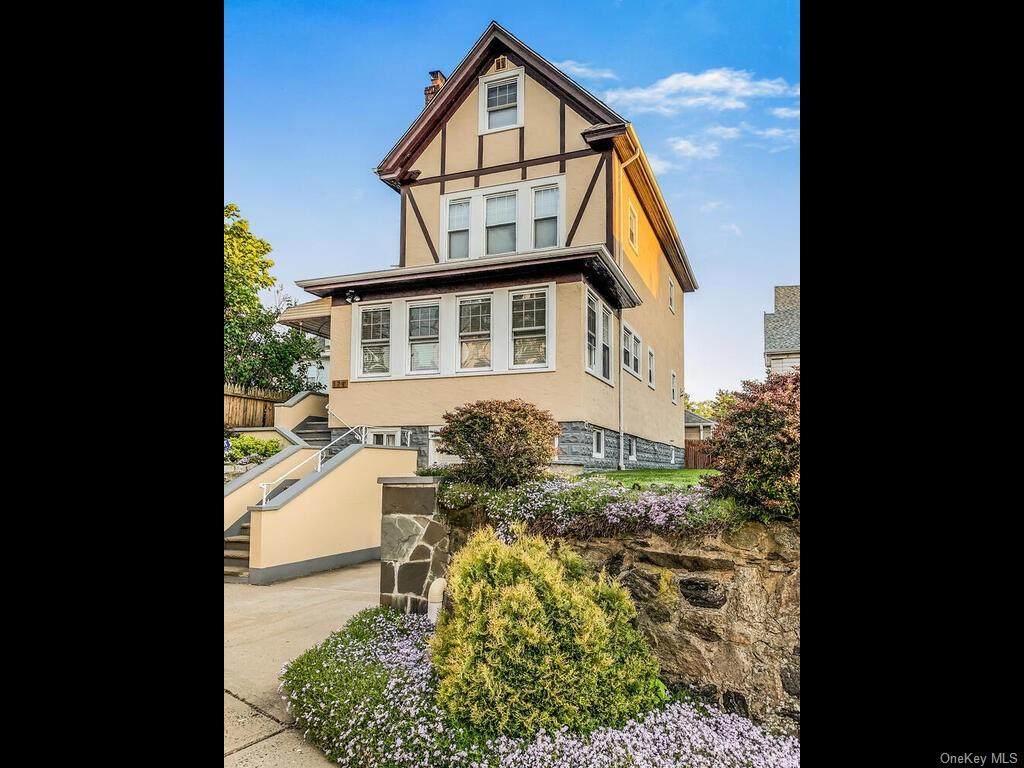 124 Winfred Avenue - Photo 1