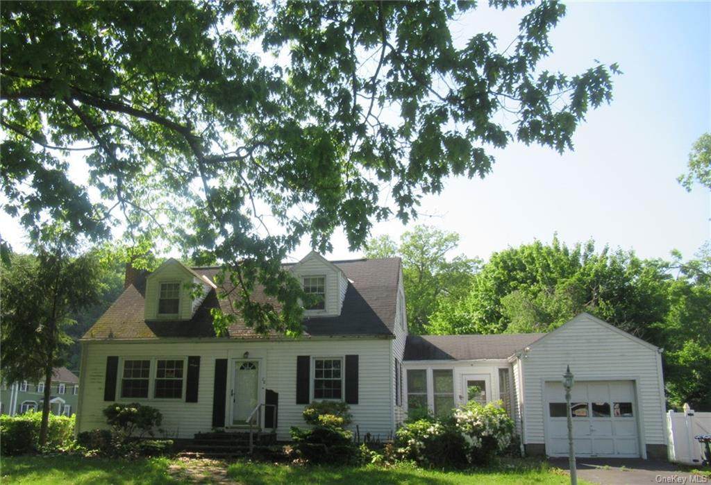 28 Wintergreen Avenue - Photo 1