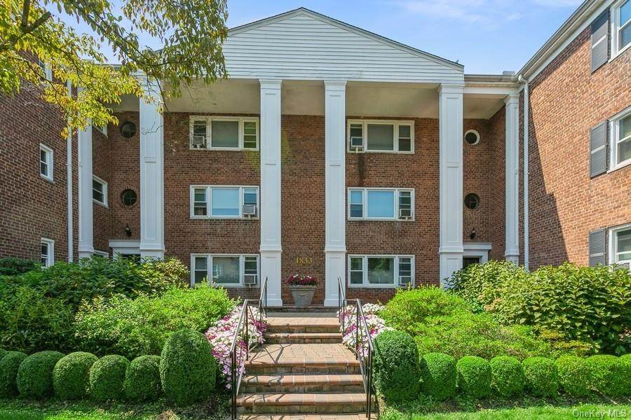 1833 Palmer Avenue - Photo 1