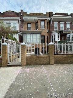 450 Ridgewood Avenue - Photo 1
