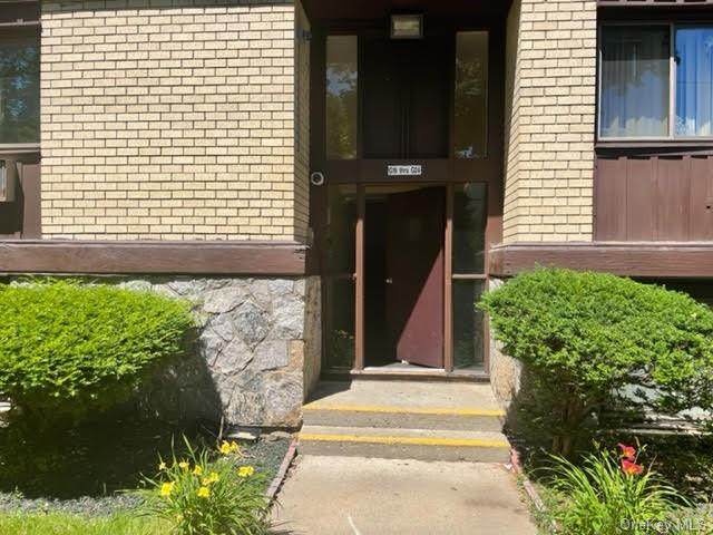 252 Main Street - Photo 1