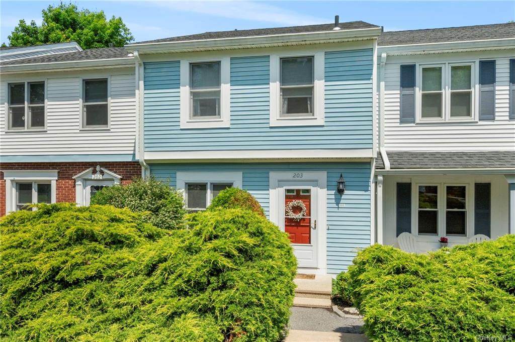 203 Williamsburg Drive - Photo 1