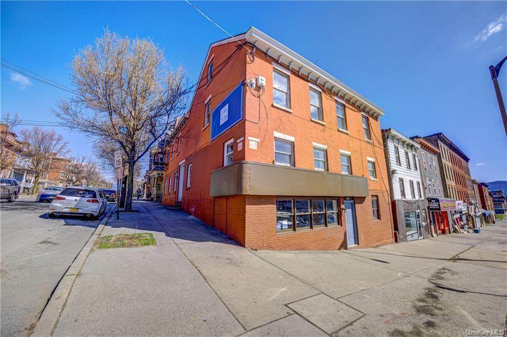 184 Broadway - Photo 1