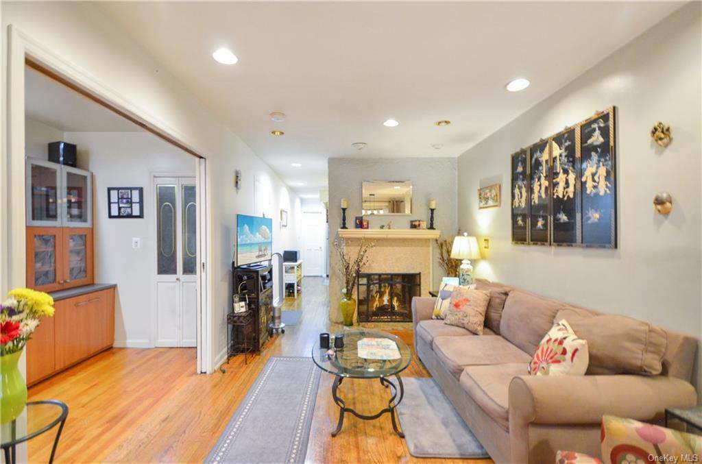 222 24th Street - Photo 1