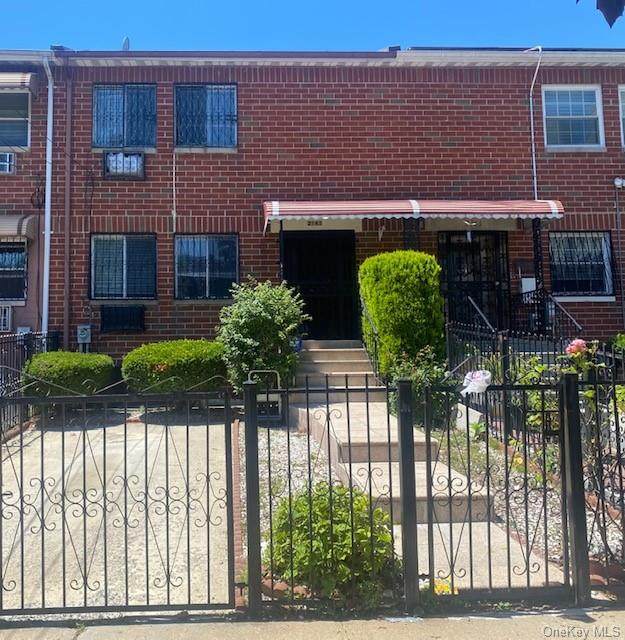 2143 Clinton Avenue - Photo 1