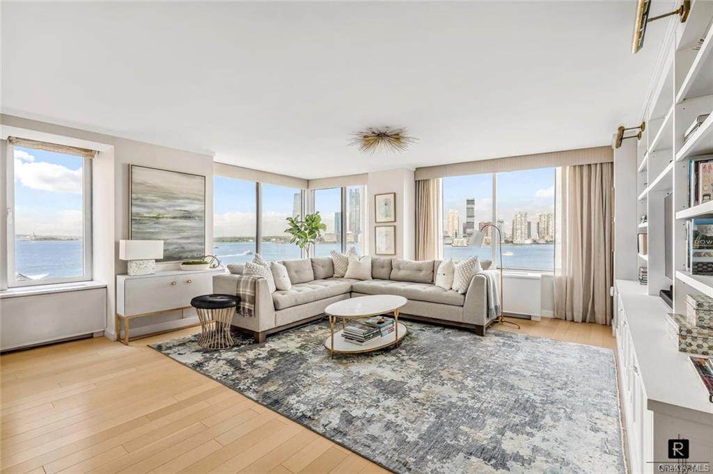 212 Warren Street - Photo 1