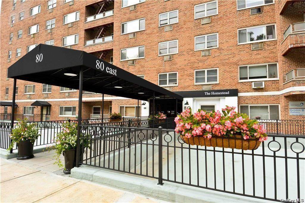 80 Hartsdale Avenue - Photo 1