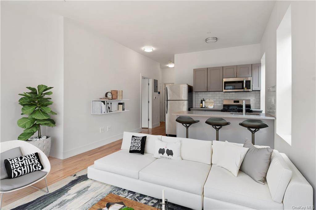 1845 Andrews Avenue - Photo 1