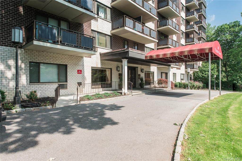 160 Academy Street - Photo 1