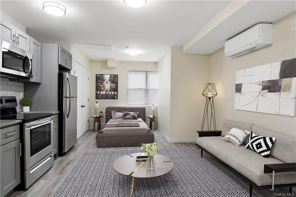 2112 Grand Avenue - Photo 1