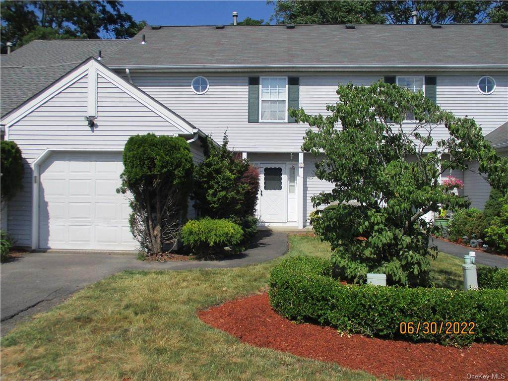 11 Helene Circle - Photo 1