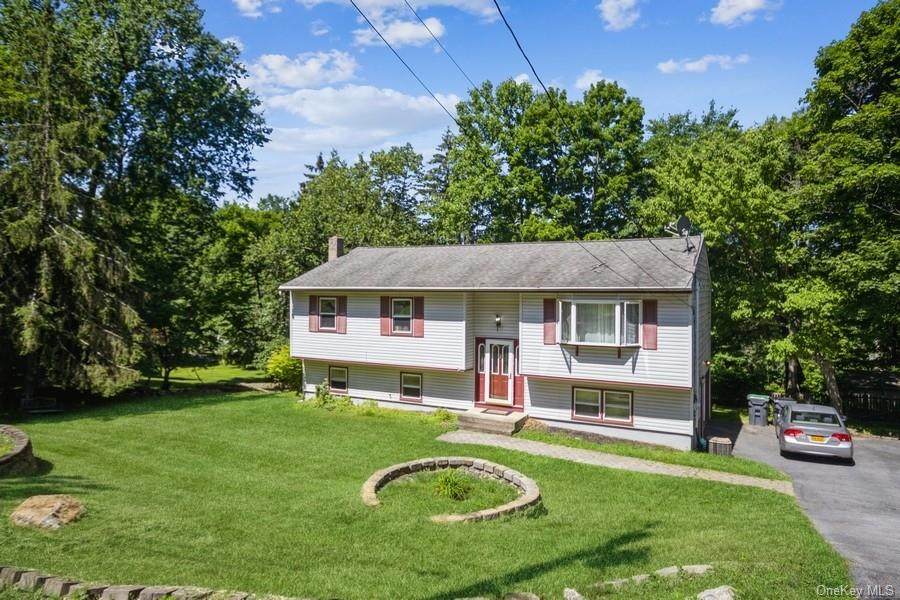 11 Hillside Drive - Photo 1