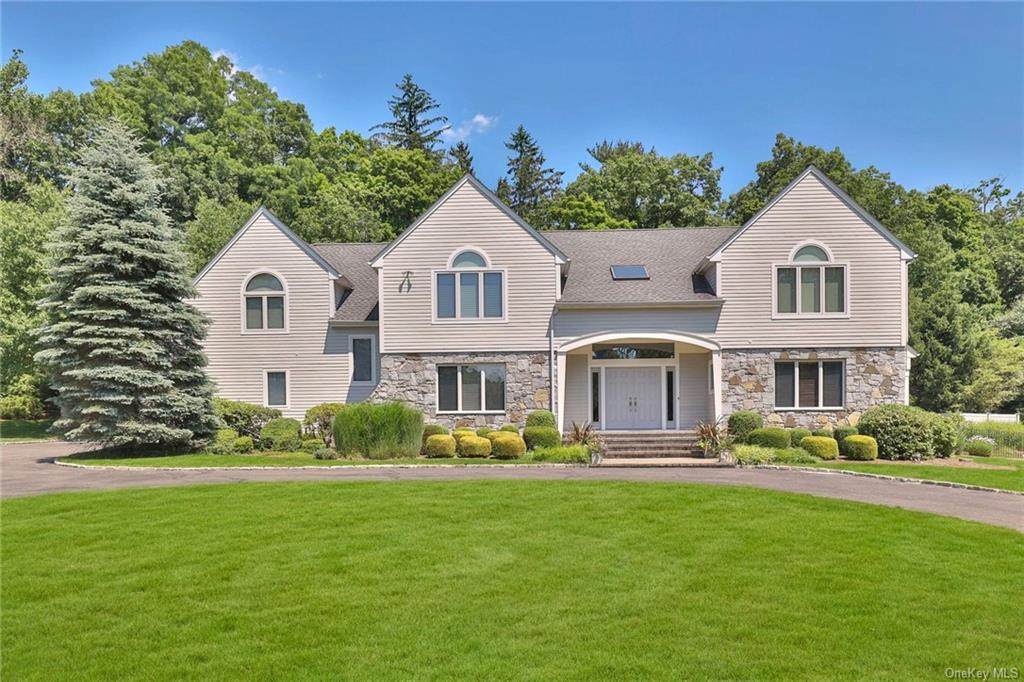 18 Far Hill Lane - Photo 1