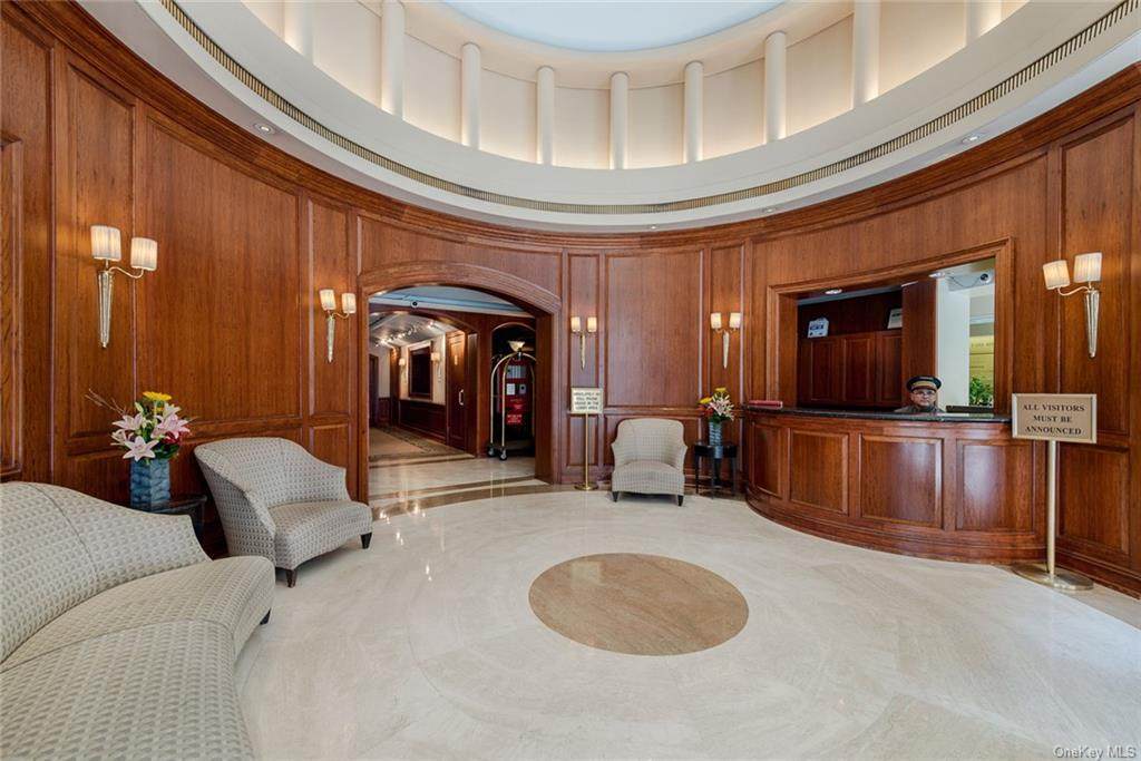 145 E 48th Street - Photo 1