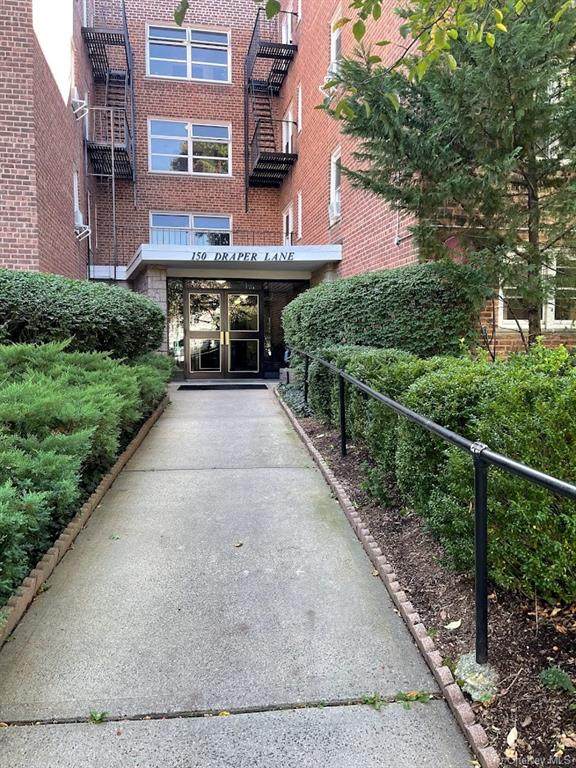 150 Draper Lane - Photo 1