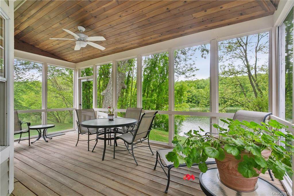 20 Coventry Circle - Photo 1