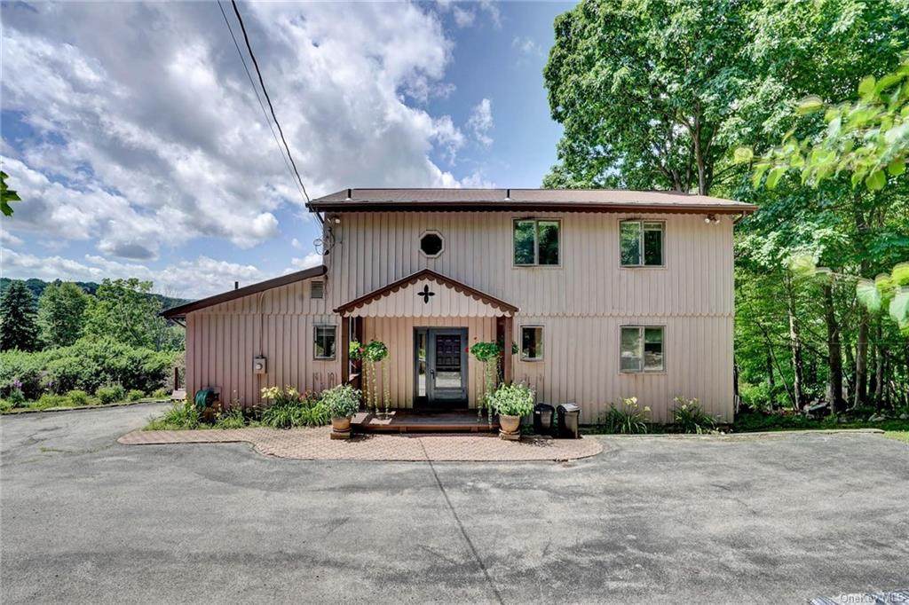 15 Hawk Nest Road - Photo 1