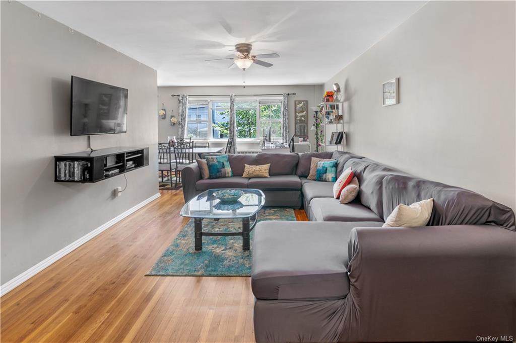 55 Maple Avenue - Photo 1