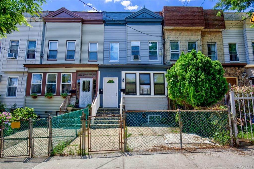 2324 Powell Avenue - Photo 1