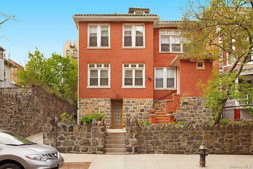 2969 Perry Avenue - Photo 1