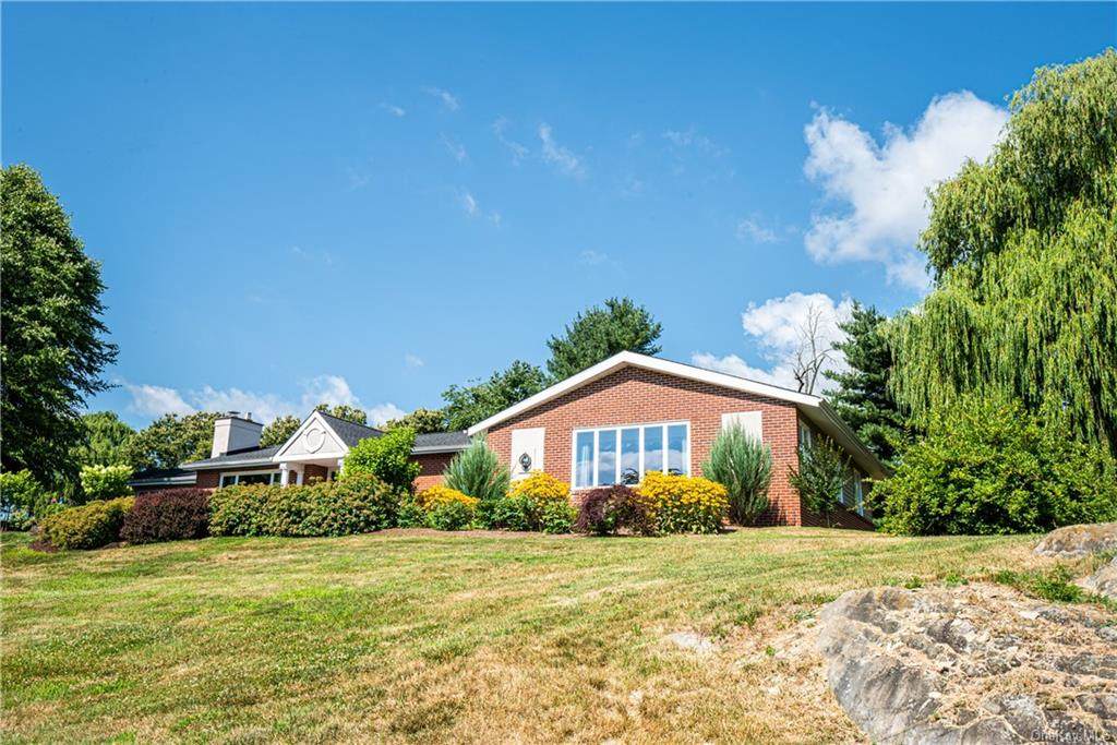 28 Cubbard Drive - Photo 1