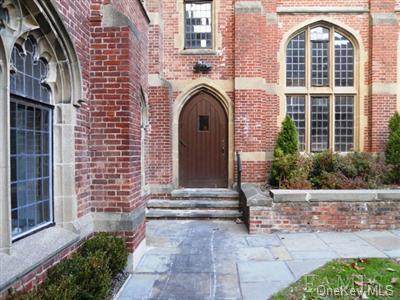 110 Chateau Rive - Photo 1