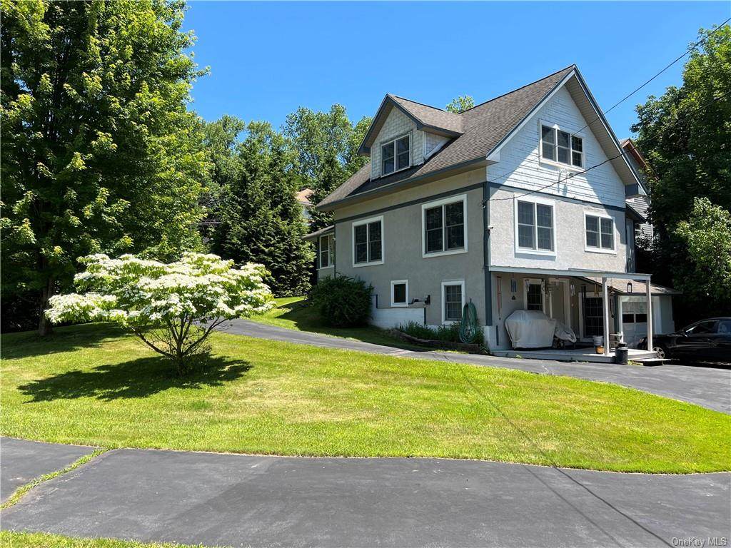 27 Columbia Street - Photo 1