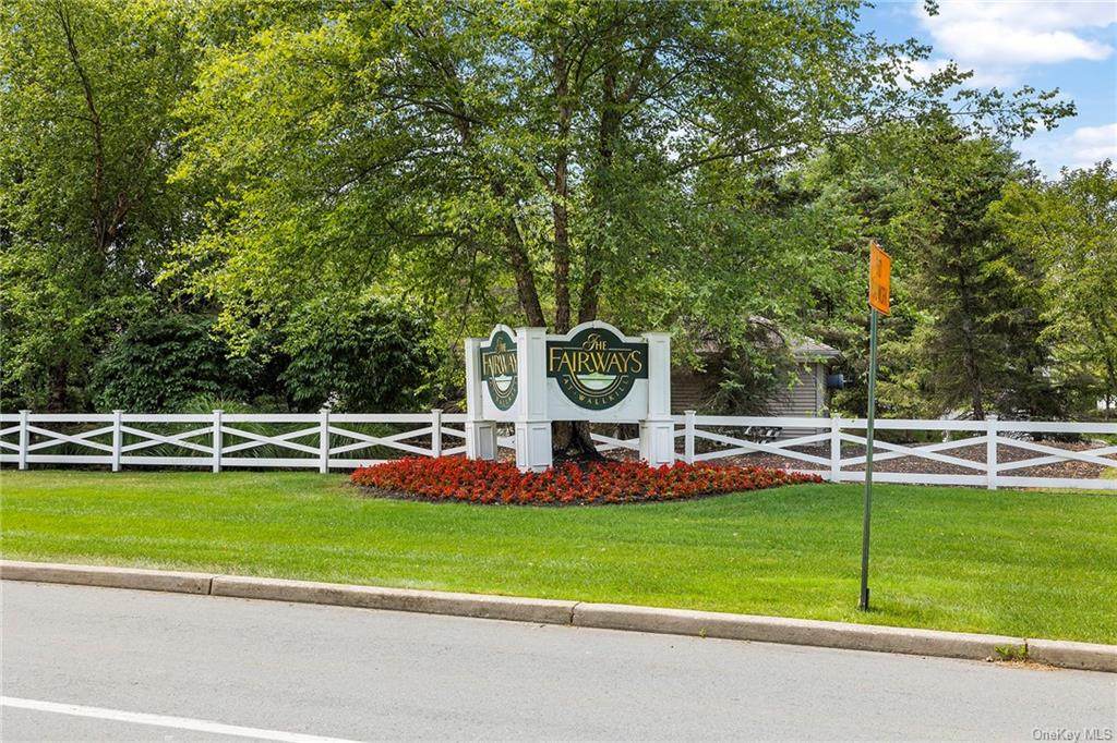 19 Putters Way - Photo 1