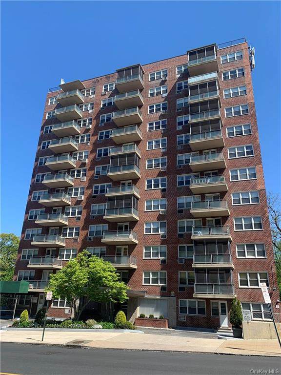 385 Mclean Avenue - Photo 1