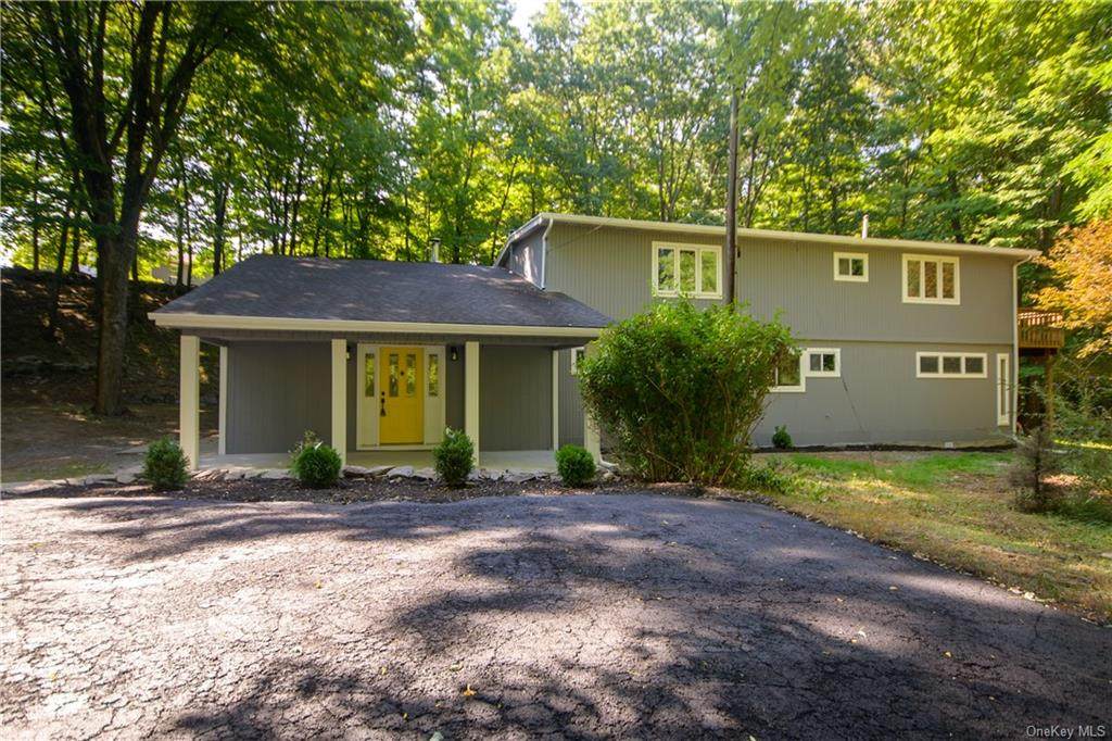 551 Hill Avenue - Photo 1