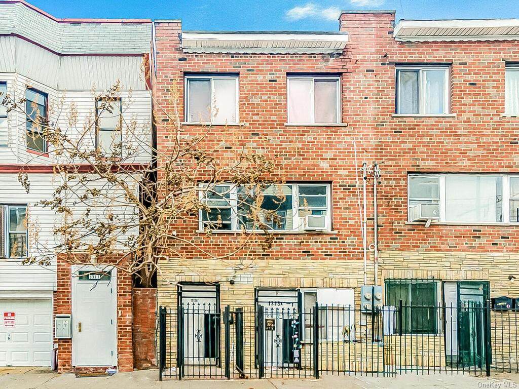 1313A Clay Avenue - Photo 1