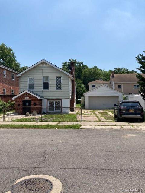 2580 Hollers Avenue - Photo 1