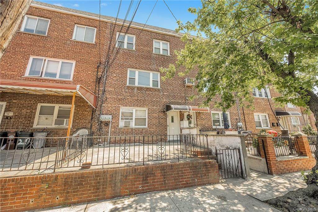 286 Graff Avenue - Photo 1