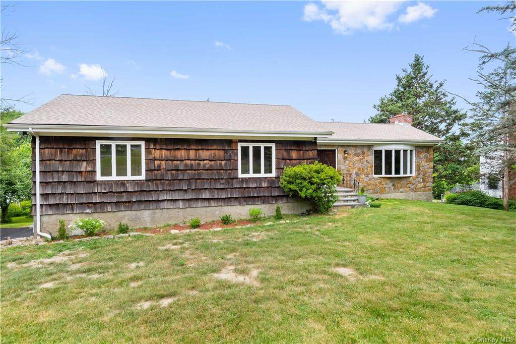 16 Hilltop Drive - Photo 1