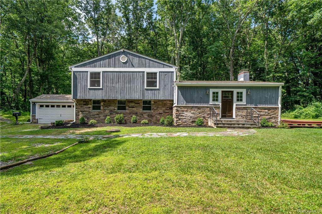 42 Sumner Lane - Photo 1