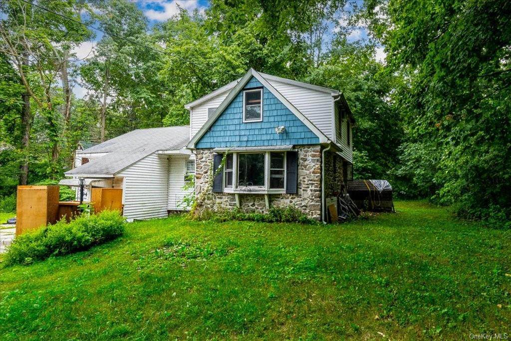 594 Plank Road - Photo 1