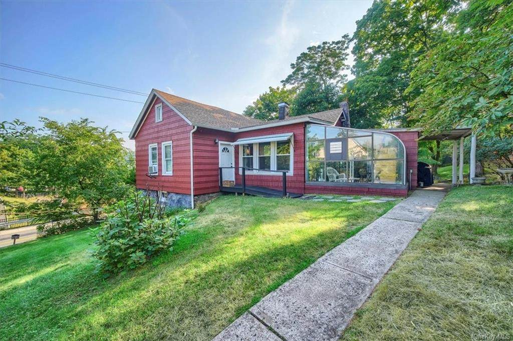 17 Waldron Avenue - Photo 1