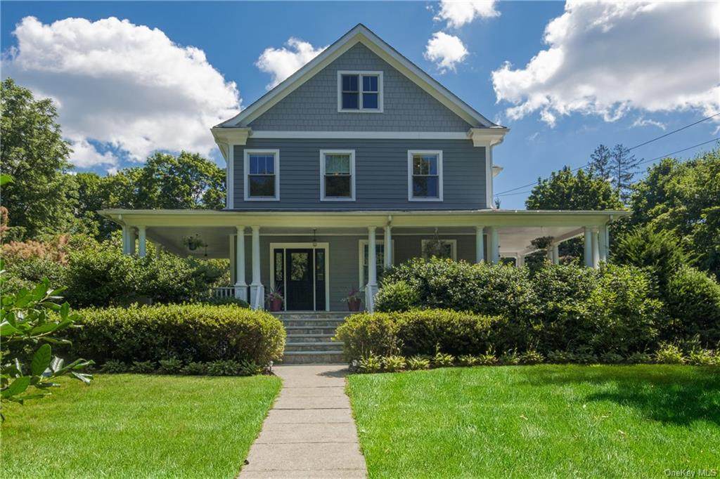 233 Broadway - Photo 1